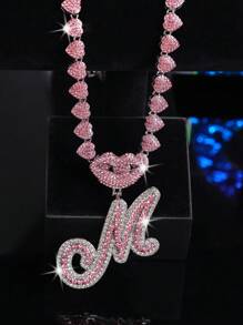CVNANA قلادة سلسلة مربوطة مزخرفة مليئة بالألماس للرجال والنساء، قلادة حرف الهيب هوب لشفة الشفاه المزخرفة، هدية مجوهرات للفتيات.