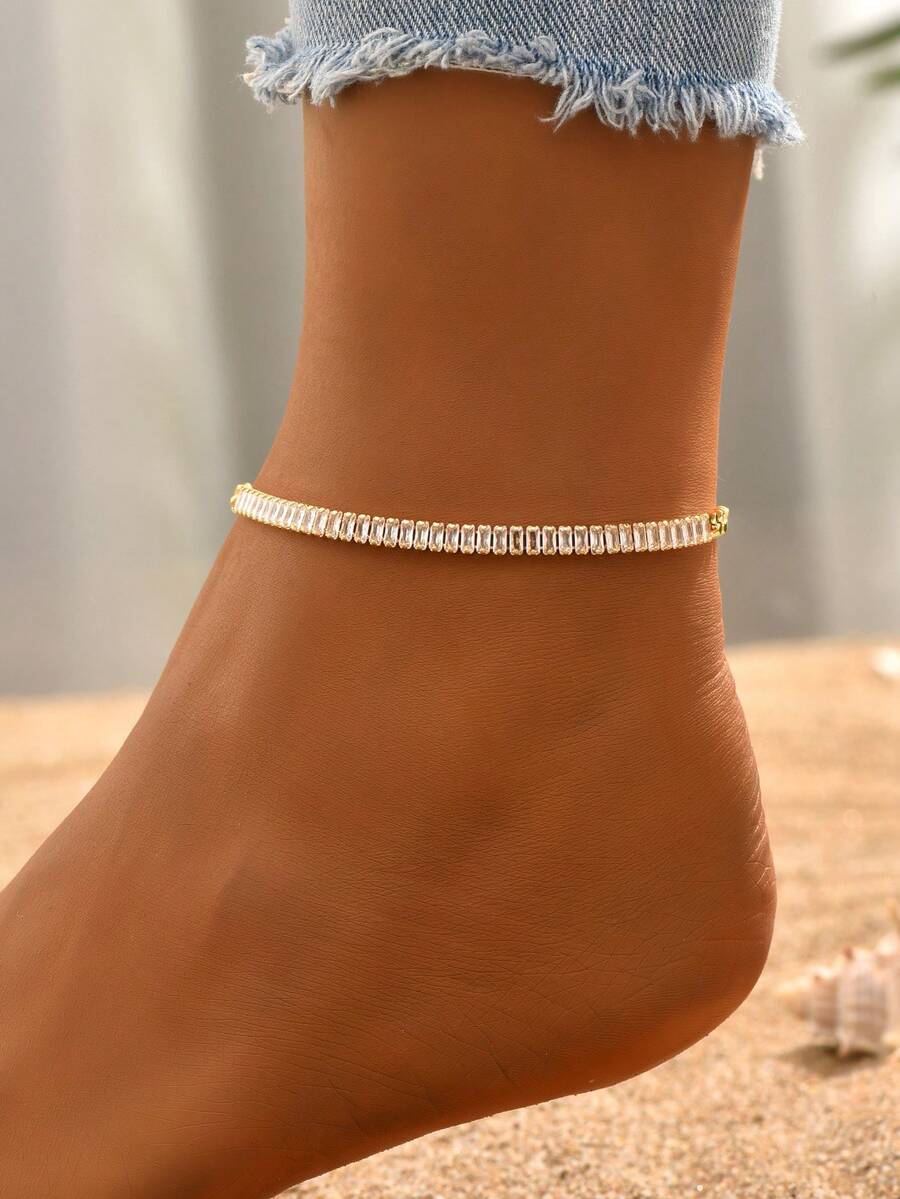 An Exquisite Metal Textured Rectangular Anklet With Rice Grain Pattern, Suitable For Women To Wear On Vacation, Date Or Daily - Yellow Gold - View 1