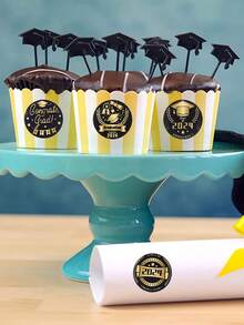 500入組圓形2024黑金畢業季貼紙，畢業班畢業典禮派對紀念禮品包裝用品裝飾標籤貼紙 - 黑金色 - 查看 4