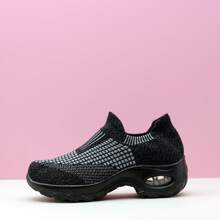 Women's Grey Plaid Stripe Air Cushion Shock Absorbing Sports Casual Knit Slip-On Dance Shoes