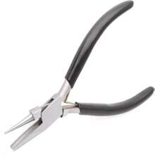 1 à 4 pièces Ensemble d'outils de pince pour la fabrication de bijoux, comprenant des pinces à 6 étapes, des pinces de type S larges, des pinces à bec rond de 9 aiguilles, des pinces à bec coudé, des pinces à bec de canard, des pinces à bec rond, des pinces pour tenir les perles, des pinces à bijoux, des pinces coupantes, des pinces à bec coudé, des pinces à bec plat, des pinces à mâchoires en nylon, pour le DIY de bijoux, des pinces à bec demi-rond, un outil de bobinage de fil circulaire, un ensemble de 6 pièces de pinces artisanales (couleurs aléatoires)