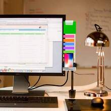 1入組辦公桌配件和2入組電腦螢幕便條板，多功能訊息板，創意透明螢幕側面板，帶便利貼和手機座，適用於辦公室和家庭工作空間 - 透明 - 查看 3