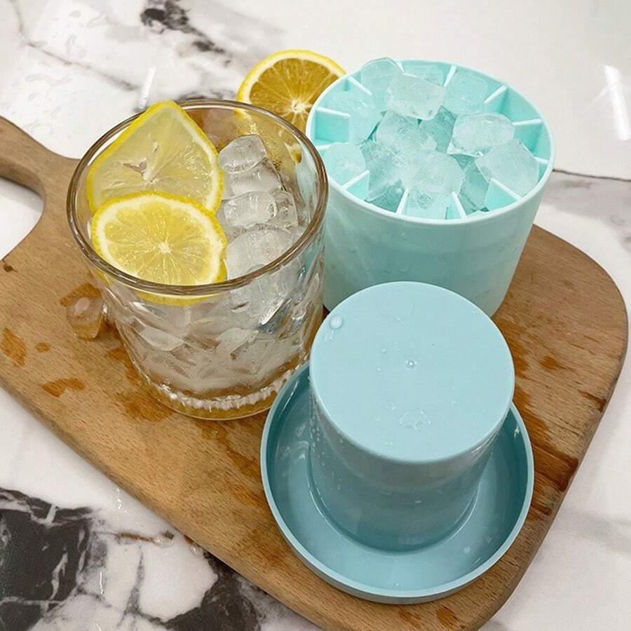 Silicone Ice Grid With Lid Ice Making Grinding Tool, Divine Tool, Ice Making Box, Ice Block Mold, Refrigerator, Ice Block Box, Household DIY Ice Cylinder - Baby Blue - View 1