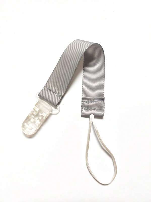 Prendedor de Chupeta Cinza Universal Bebe Menina Menino