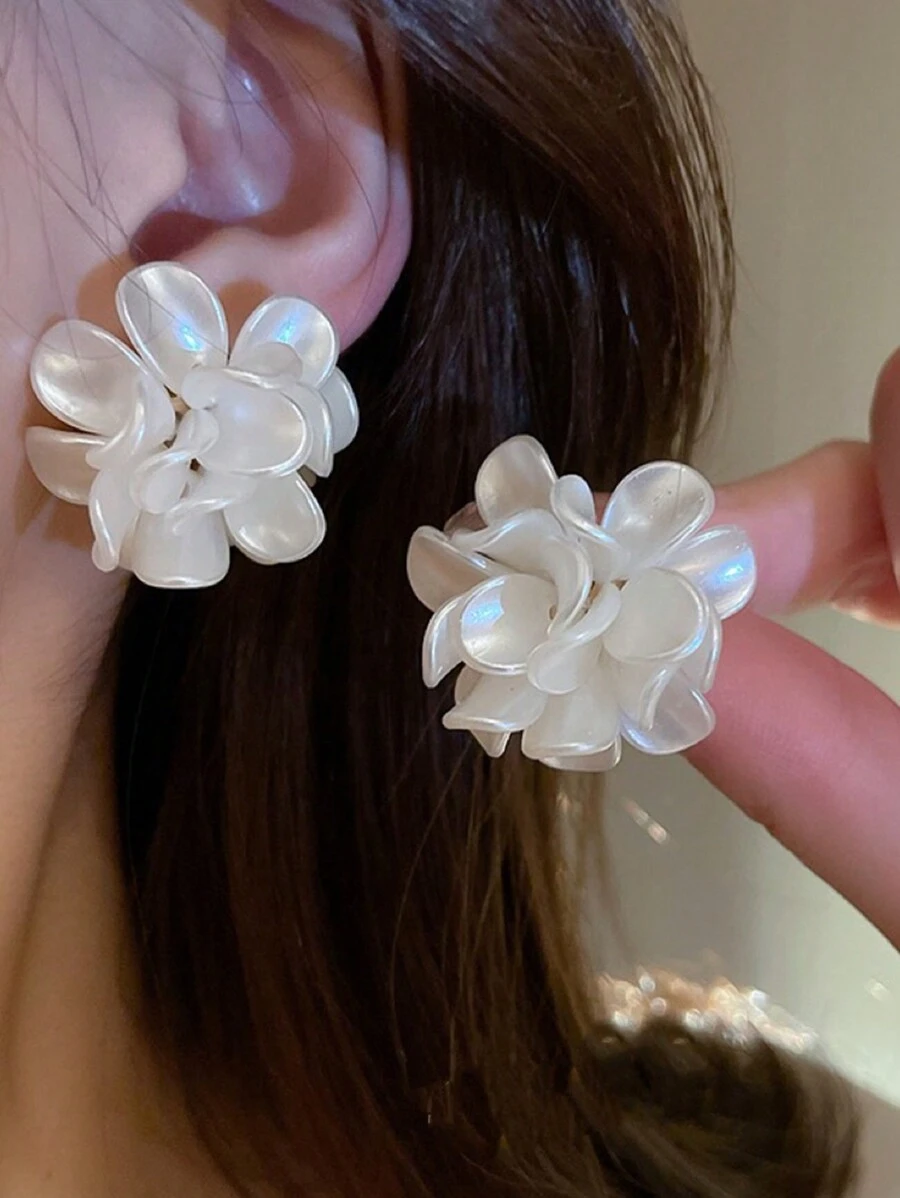 1pair French-Style White Luxury Wedding Bridal Flower Design Earrings For Daily Use. Valentine's Day Accessories,Summer,Jewellery - White - View 1