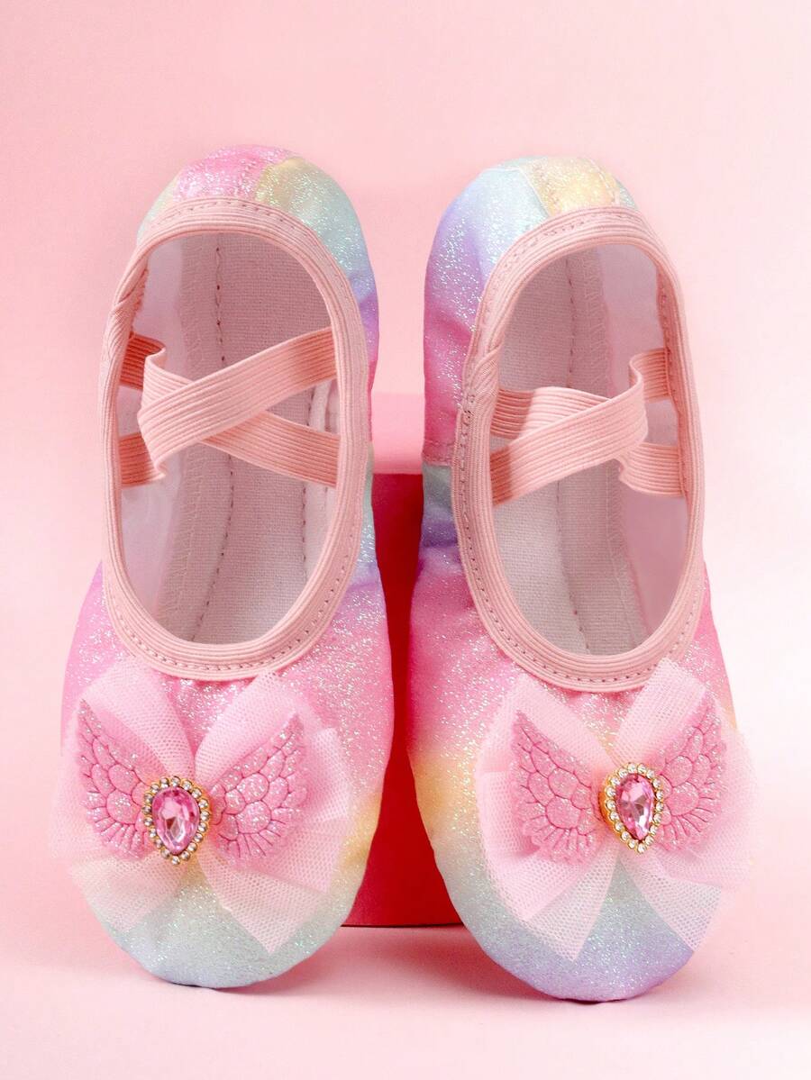Sepatu Dansa Anak Baru, Sepatu Latihan Datar Baru yang Lembut & Nyaman, Cocok untuk Dansa Anak Perempuan, Pesta, Pernikahan, dan Pertunjukan - Watermelon Pink - View 1