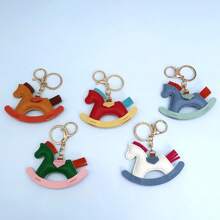 1 Piece/4 Pieces Leather Key Chains With Women Pendant, Cartoon Horse Swaying Key Chains, Creative Wealth Horse Pendant, Cute Animal Accessories, Decorations, Gifts, Bag Decorations, Cute Little Horse Key Chains - Soft Brown Faux Leather, Suitable For Mother's Day And Father's Day Gifts, Car Key Accessories, Bag Decorations