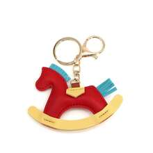 1 Piece/4 Pieces Leather Key Chains With Women Pendant, Cartoon Horse Swaying Key Chains, Creative Wealth Horse Pendant, Cute Animal Accessories, Decorations, Gifts, Bag Decorations, Cute Little Horse Key Chains - Soft Brown Faux Leather, Suitable For Mother's Day And Father's Day Gifts, Car Key Accessories, Bag Decorations