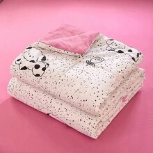 Chăn đơn mùa hè, chăn mỏng một mảnh, viền mở rộng đường may cho bé trai, thoải mái và thân thiện với làn da, mềm mại và tinh tế, thích hợp cho mọi mùa (Xuân, Hạ, Thu, Đông), Áp dụng cho phòng ngủ, ký túc xá, trang trí nhà cửa, mát mẻ và thoải mái Vào mùa hè, thiết kế thân thiện với làn da và thoáng khí, phù hợp cho người lớn, có kích cỡ đơn và đôi. - Hồng - Xem 4