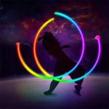 1/2 stuks LED Poi Ball Glow Ball Zachte Glow Ball met 9 verlichtingsmanieren voor beginners en professionals Rainbow Spinner Dance en hoogfrequente Flash Spin LED Light Up Toys, Kerstmis Halloween Gift Glow Ball