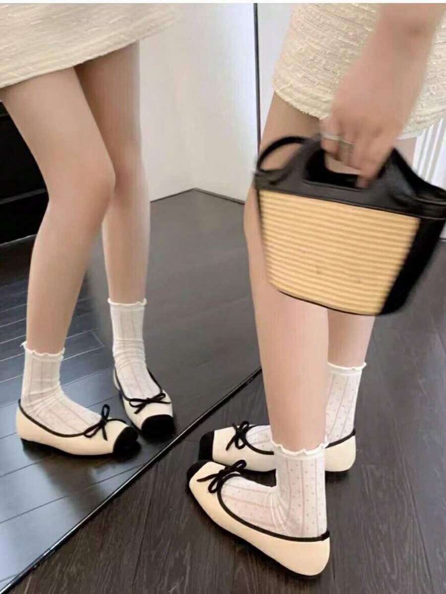 "1 Pair Of Spring/Summer Polka Dot Ruffled Ankle Socks - Japanese Style Lace Trimmed Mid-Calf Socks For A Versatile, Preppy Look" - White - View 1
