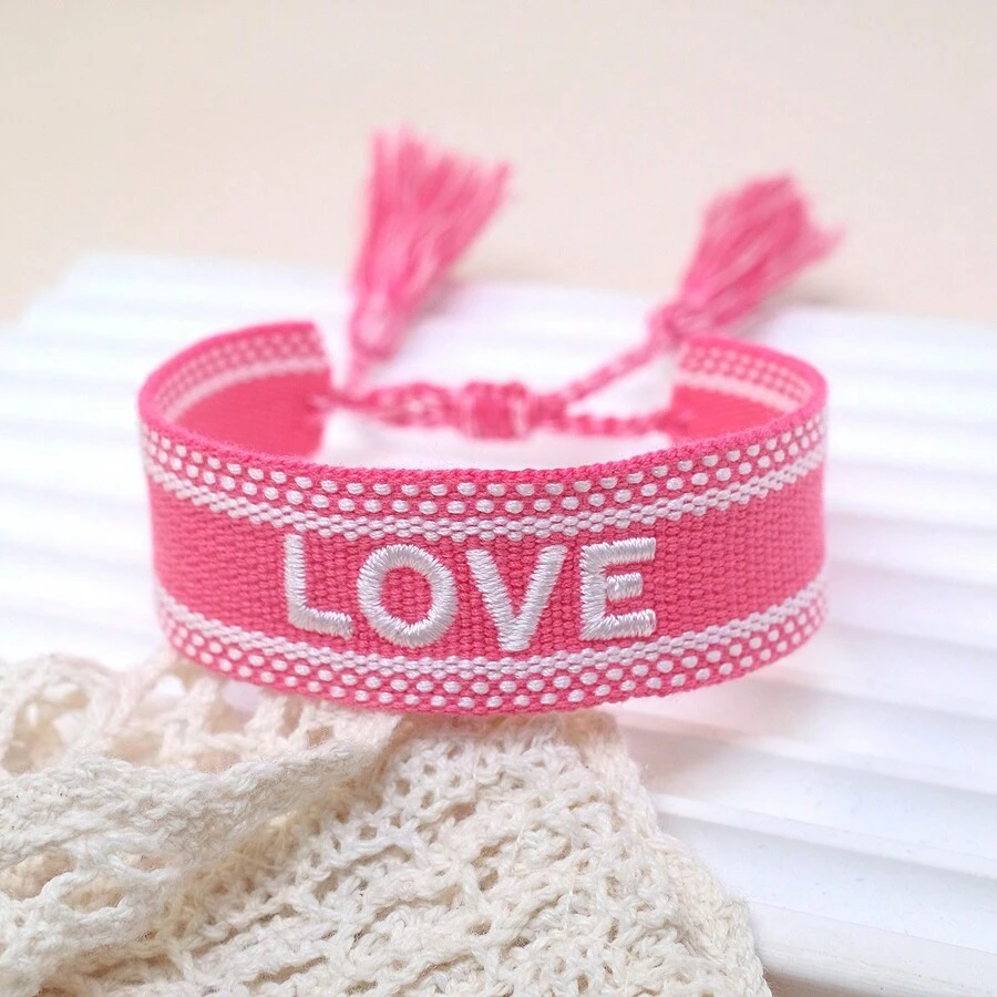 One Piece Embroidery Bohemian Handmade Tassel Woven Bracelet With "Love" Alphabet Pattern - Pink - View 1