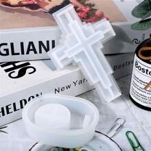 2pcs/Set Cross Candlestick Epoxy Mold DIY Candle Candlestick Silicone Casting Mold DIY Resin Cross Candlestick Silicone Mold For DIY Handmade Home Party Decoration