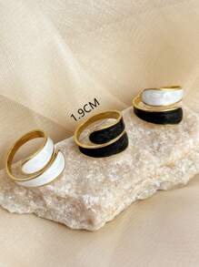 1pc Fashionable Vintage Stainless Steel Ring Plated With 18K Gold, Simple And Versatile, Suitable For Women, Mother\ Day, Christmas, Party And Gift Giving In Beach Style For Summer