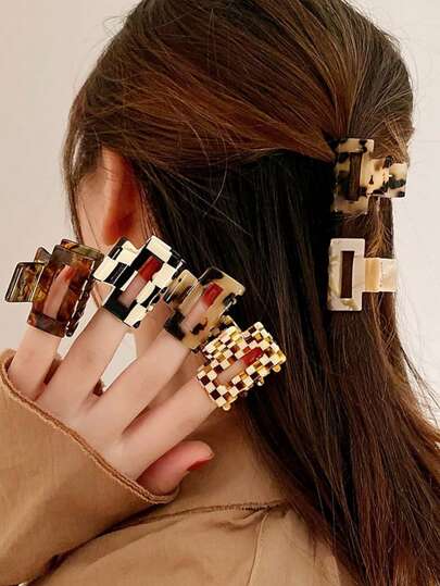 4/6pcs (3.5cm) Random Leopard Print Non-Slip Acetate Fiber Hair Clips, Suitable For Girls & Women - Secure Ponytails And Buns Hair Claws Claw Clips Hair Jaw Clip Hair Clamps Hair Clutch Hair Catcher Clip Fall Winter Hair Accessories For Women For Vacation Outfits Woman