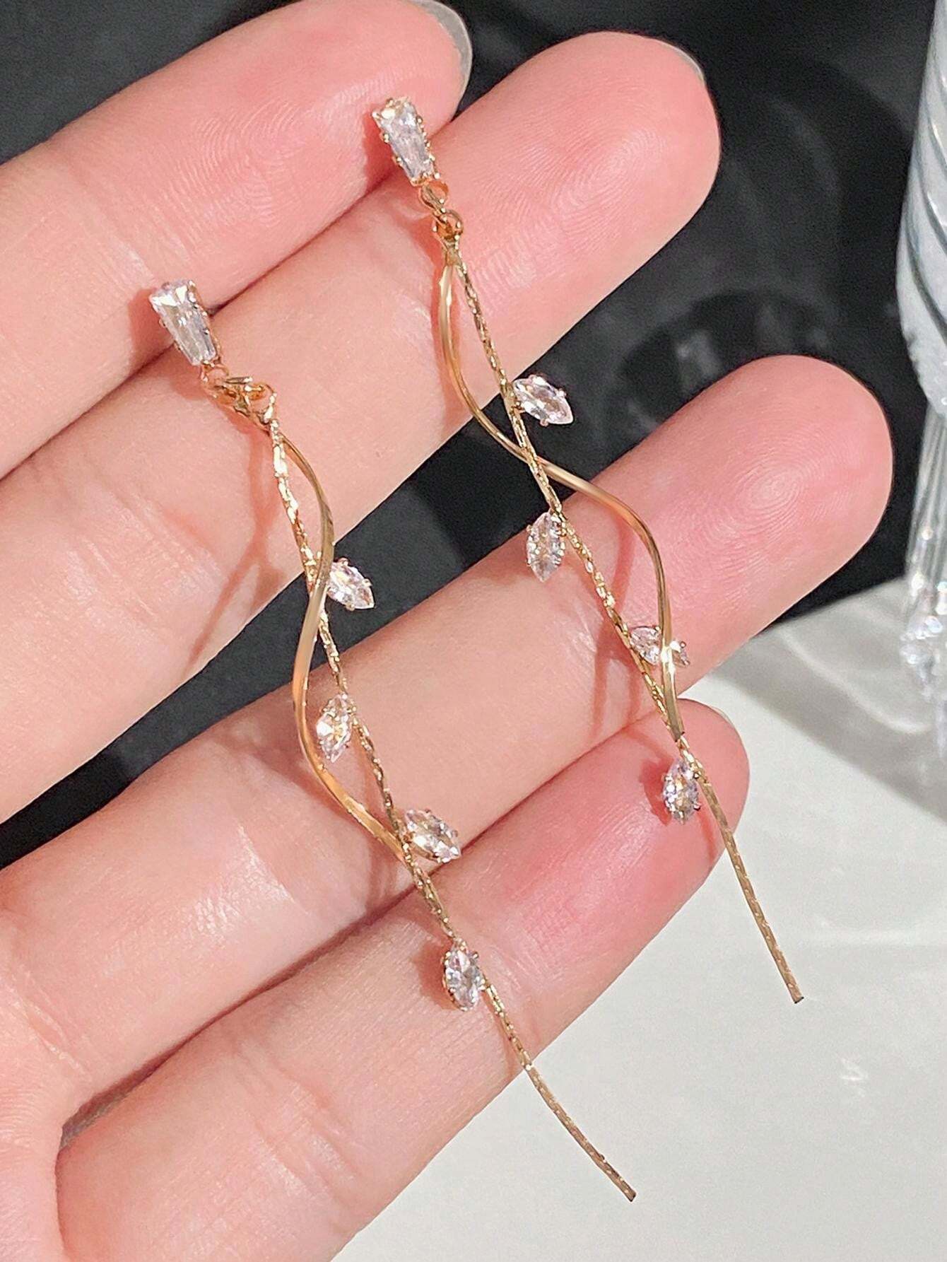 1 Pair Retro Minimalist Irregular Length Tassel Earrings For Women