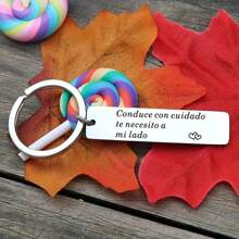 1 pieza Llavero de pareja, llavero de acero inoxidable grabado en español, regalo para el Día de San Valentín, accesorios de coche de San Valentín, dije de bolso, escuela, lindo, gótico, Y2k