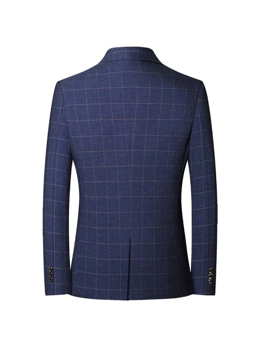 Licenziamento e Ironia: Una Storia da Ufficio, image size:900x1198