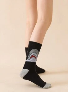 2 Pairs Shark Graphic Sports Casual Mid-Calf Socks