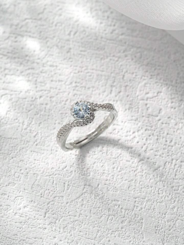1pc Bypass CZ Engagement Ring With Jewelry Gift Box, Cubic