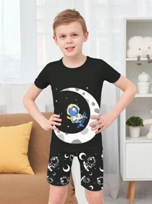 Conjunto de pijama negra ajustada para niño preadolescente con astronauta de skateboard en la luna en la manga corta y pantalones cortos - Multicolor - Ver 6