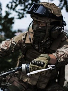 1 Pair Tactical Gloves Military Paintball Shooting Airsoft Antiskid  Mittens Outdoor Full Finger Sports Gloves Motorcycle Gloves