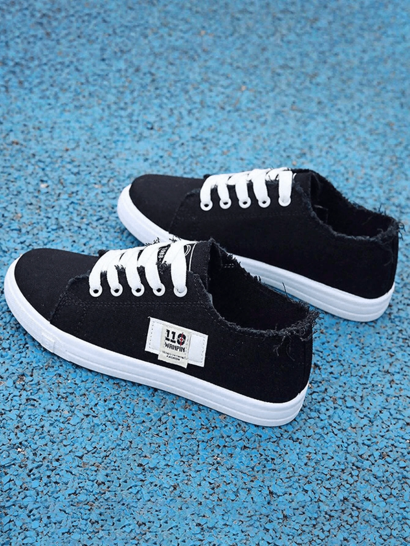 Women Casual Shoes - 黑色 - 查看 1