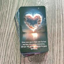 西班牙語牌組Cosmic Belief Oracle Prophecy Keywords Divination 52張潔淨牌12x7cm，牌面附有意義，可塔羅占卜 - 彩色 - 查看 9