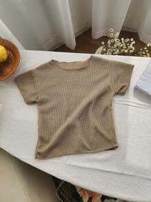 Conjunto de ropa de verano para niñas bebé con camiseta oversize y pantalones cortos - Verde Oliva - Ver 3