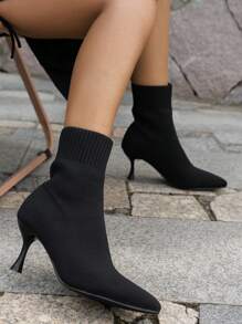 女士透气靴子搭配裙子，细跟，尖头，高跟踝靴 - 黑色 - 查看 4