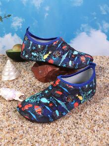 1 paio di scarpe acquatiche antisabbia per bambino con suola in gomma antiscivolo per ragazze; scarpe per il parco acquatico con motivo di cavallucci marini; scarpe morbide per i bambini per lo snorkeling, lo yoga e camminare;