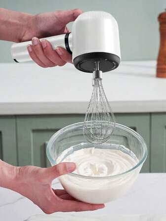 手持攪拌器電動打蛋器無線攜帶式打蛋器USB充電3檔電動攪拌器製作咖啡蛋糕拿鐵手持攪拌器適用於家庭辦公室戶外(白色)