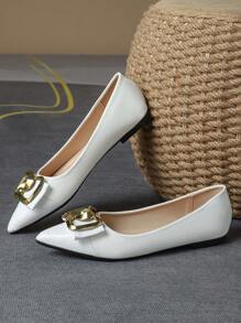 Chaussures plates confortables à bout pointu et col bas avec boucle, en vert menthe pour une utilisation quotidienne et des activités extérieures, gris, marron et bleu marine pour des chaussures décontractées