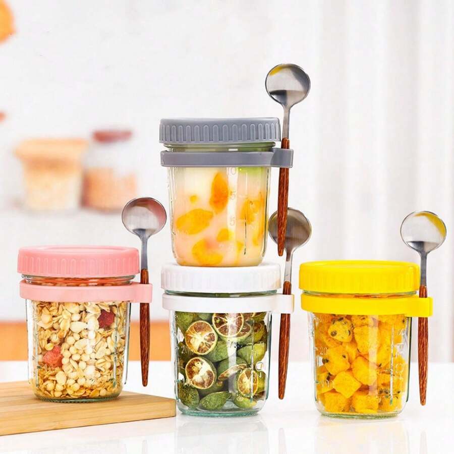 4 个梅森罐，用于隔夜燕麦：4 包隔夜燕麦容器，带盖和勺子 - 16 盎司玻璃食品储存容器，用于牛奶、谷物、水果 - 燕麦罐/罐头罐/食品罐和罐（颜色：白色；灰色；粉色；黄色；每种颜色一个），储存、厨房收纳、厨房用品、房间装饰、家居装饰。 - 白色 - 查看 1