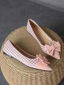 Chaussures plates à bout pointu confortables pour femmes avec design en nœud papillon noir/blanc/bleu marine/rouge style de fête/jaune style casual/chaussures roses pour la Saint-Valentin