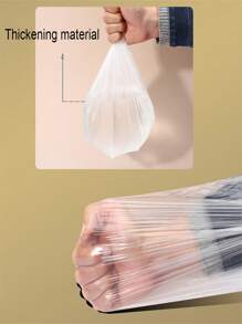 1 rouleau de film anti-poussière. Film plastique épais décoratif et protecteur contre la poussière. Housse de canapé anti-poussière. Bâche plastique avec ruban adhésif. Film de protection imperméable. Pour empêcher la poussière sur les voitures, les meubles, les tapis, les sols, l'emballage, les sacs, les organiseurs, le stockage.