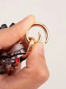 6.7inch Black & White Bag Extension Chain Shoulder Bag Strap Decoration Chain For Women Bowknot Style Silk Scarf Woven Black Plant Design Bow Keychain Valentines