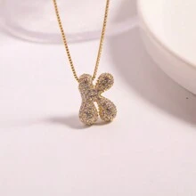 1 Stück Damen Halskette Anhänger Charme mit goldbeschichteter Kubik-Zirkonia Anfangsbuchstabe-Buchstaben-Perlen. 26 Buchstaben und individuelle Namenshalskette bieten ein Vintage-Schmuckgeschenk.