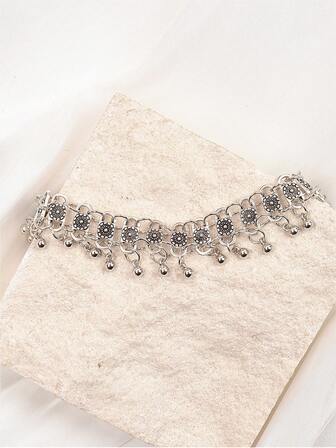 1 st vintagestil silverfärgad snidad blombollshänge för kvinnor fotlänk Lämplig för dagligt och strandkläder