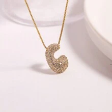 1 Stück Damen Halskette Anhänger Charme mit goldbeschichteter Kubik-Zirkonia Anfangsbuchstabe-Buchstaben-Perlen. 26 Buchstaben und individuelle Namenshalskette bieten ein Vintage-Schmuckgeschenk.