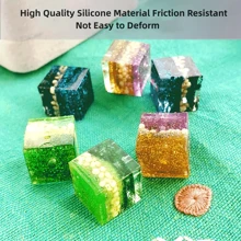 13 件环氧树脂硅胶模具，包括球形、立方体、金字塔和水晶树脂硅胶模具、硅胶铸造模具和 DIY 树脂模具 - 白色 - 查看 7