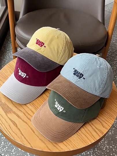 قبعة تطريز نسائية بحافة كبيرة وتصميم متعدد الألوان وطراز البيسبول. أنيقة وعصرية ، مناسبة للارتداء اليومي وحماية من الشمس في الهواء الطلق.رمضان