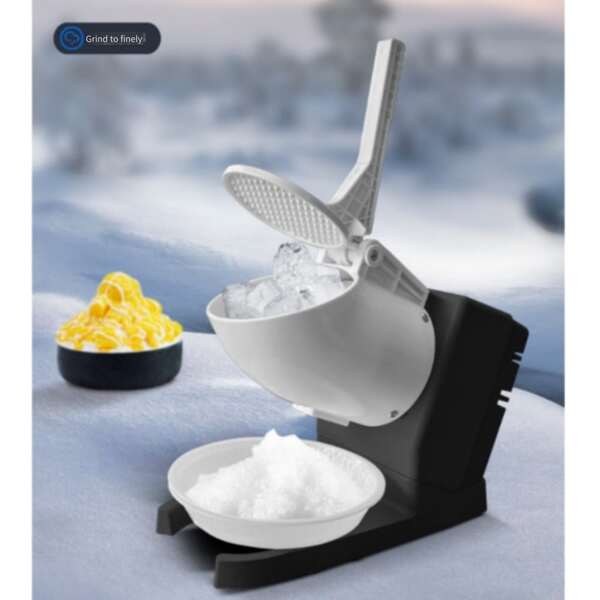 Une machine à glace commerciale automatique avec deux lames qui peut faire des cones de neige et de la glace pilée pour Eid Al-Adha. Parfaite pour la maison, le salon de thé, les fêtes et les files d'attente en été. Livrée avec des fiches EU et US.