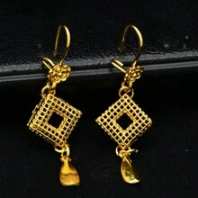 4pcs Dubai Copper Alloy Long Necklace Gold-Plated Ladies Tassel Pendant Earrings Ring India Jewelry Set Luxury Nigeria Fashion Wedding Bride Accessories Are Also Suitable For Daily Wear