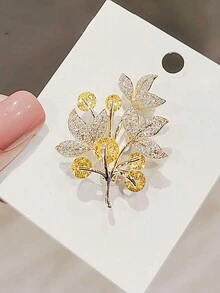 New Design Lucky Clover Brooch, Women Decorative Collar Pin, Clothes Anti-Light Buckle Brooch, Outerwear Accessory - Gold - View 2