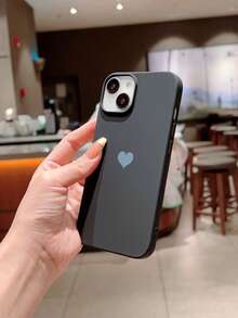 A Fashionable Liquid-Painted Heart Patterned Silicone Phone Case With Anti-Skid, Anti-Fingerprint And Skin-Feeling Features, Compatible With IPhone - Black - View 3