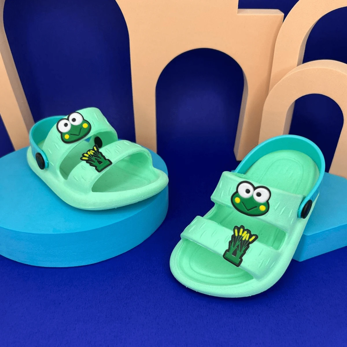 Women Flat Sandals - 兒童紙紙 - 查看 1