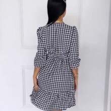 Women Dresses - 黑與白 - 查看 3