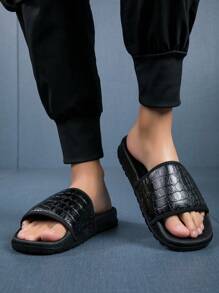 Spring/Summer Men's Lightweight Comfortable Breathable Beach Slippers, Crocodile Skin Texture, Non-Slip Abrasion Resistant PVC Outsole, Dirt-Resistant PU Upper, Suitable For Indoor And Outdoor Use - Black - View 3