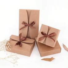 10 pezzi Nuovi scatole di carta Kraft per cioccolatini, portatili, per cottura, a forma di cuore, scatole d'amore con nastri, pieghevoli, scatole per caramelle da matrimonio, bomboniere universali, buste per feste, Natale - Marrone(10 pezzi) - Visualizzare 3